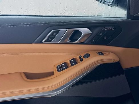 New 2026 BMW X7 xDrive40i w/ M Sport Package image 18