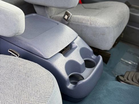 Used 1993 Ford F250 XLT image 63