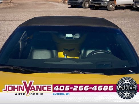 Used 2011 Chevrolet Corvette Grand Sport w/ Preferred Equipment Group image 12