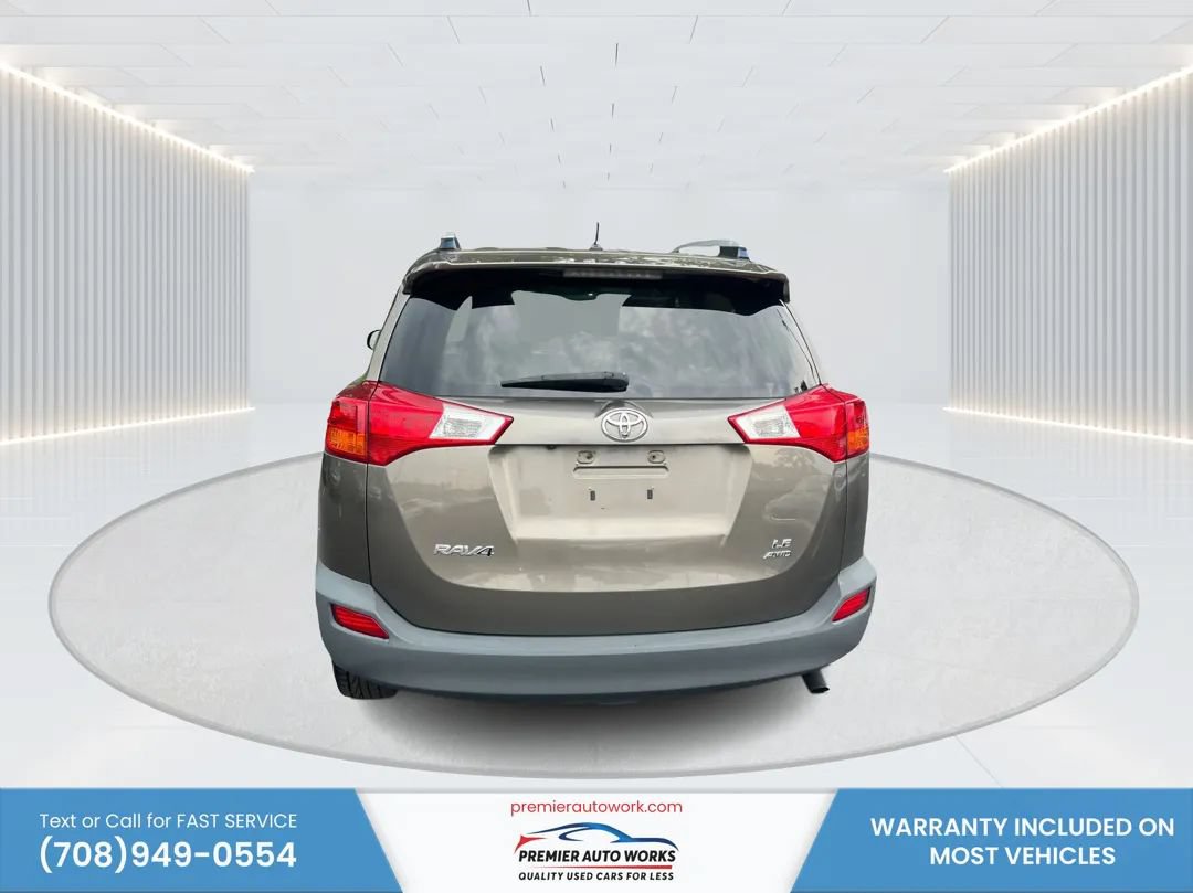 Used 2013 Toyota RAV4 LE AWD/4WD image 5