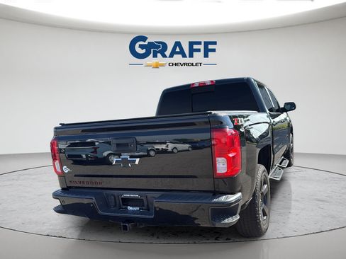Used 2018 Chevrolet Silverado 1500 LTZ Z71 w/ Redline Edition AWD/4WD image 7