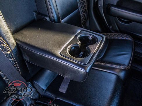 Used 2021 Jeep Gladiator Overland image 22