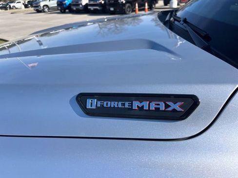 Used 2025 Toyota 4Runner TRD Off-Road image 3