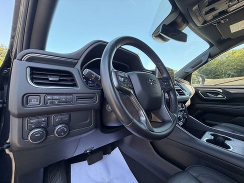 Used 2024 Chevrolet Tahoe RST w/ Luxury Package AWD/4WD image 16