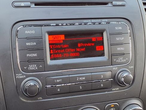 Used 2016 Kia Forte LX image 11