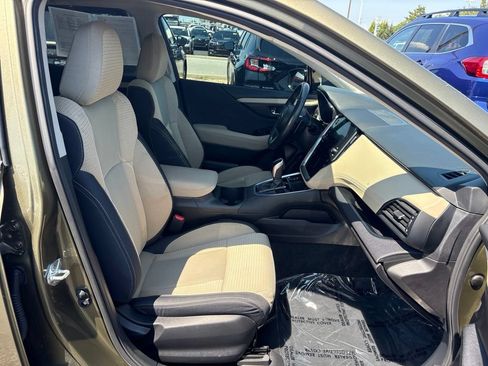 Used 2023 Subaru Outback Premium AWD/4WD image 12