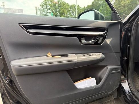 Used 2024 Honda CR-V EX-L image 7