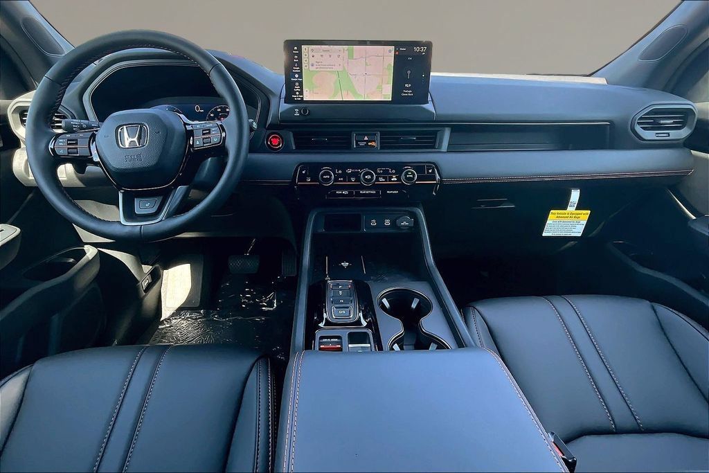 New 2026 Honda Pilot TrailSport image 5