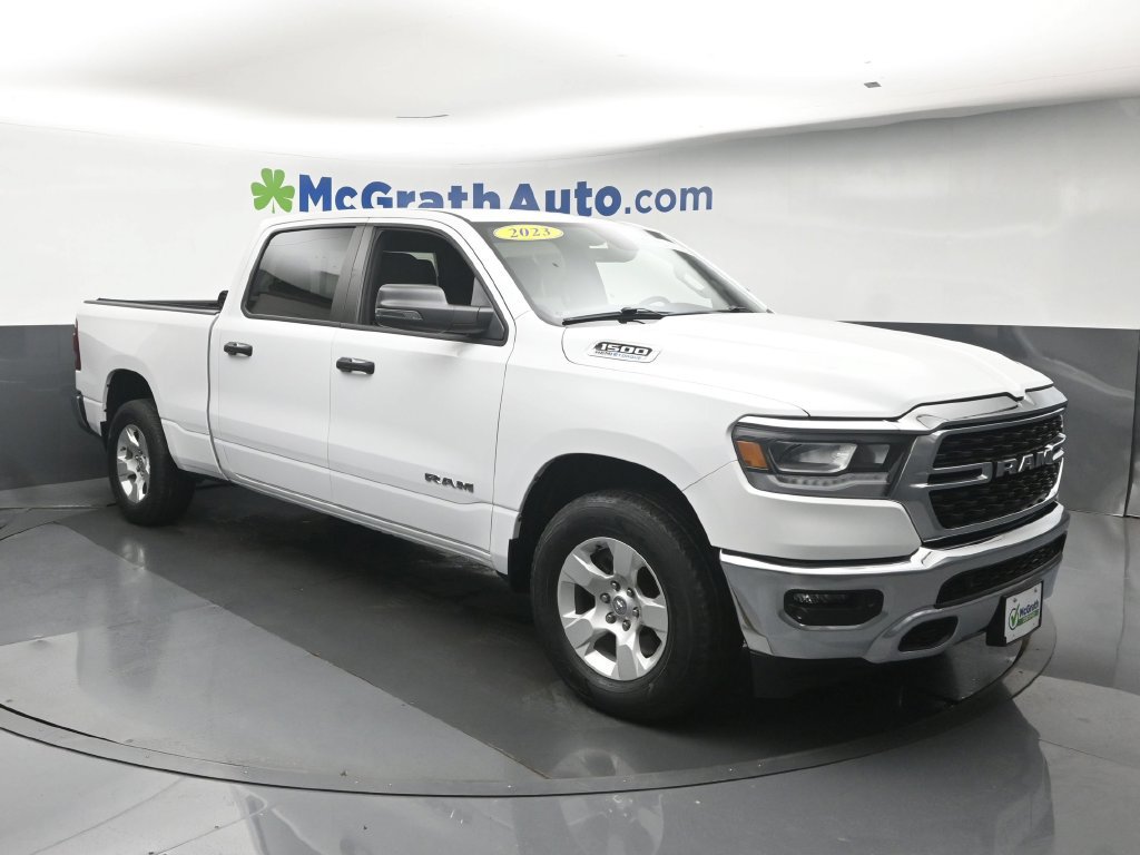 Used 2023 RAM 1500 Big Horn AWD/4WD image 2