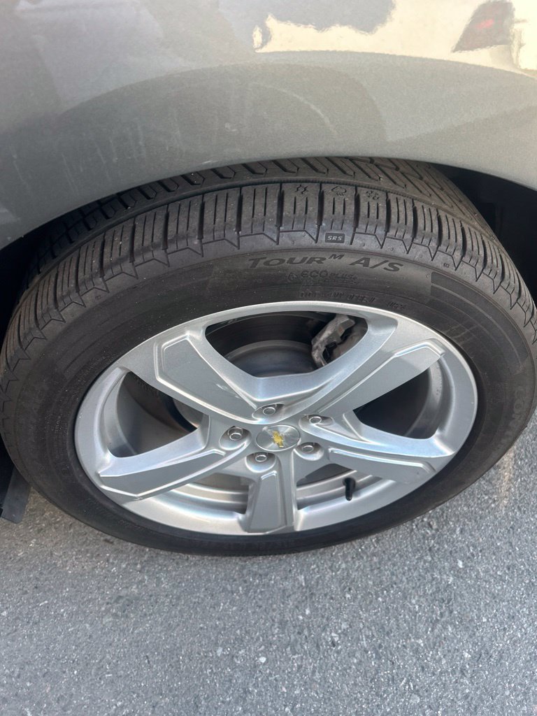 Used 2017 Chevrolet Volt LT FWD image 6