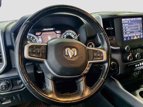 Used 2022 RAM 1500 Big Horn AWD/4WD image 11