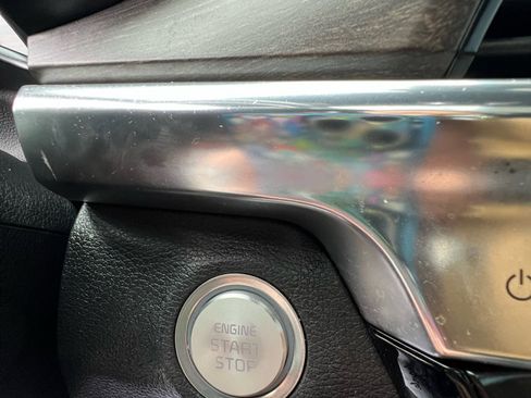 Used 2022 Kia Telluride SX w/ Towing Package image 31