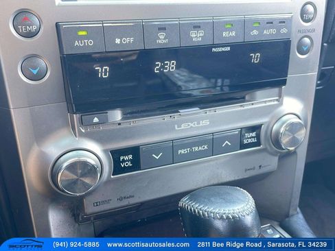 Used 2019 Lexus GX 460 image 35