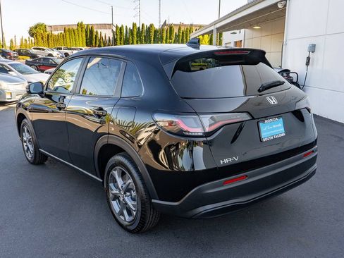 New 2027 Honda HR-V LX image 8