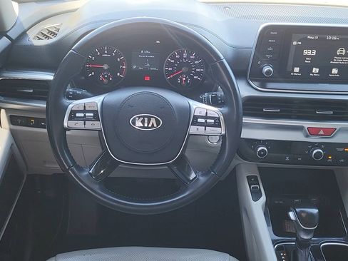 Used 2020 Kia Telluride S FWD image 7