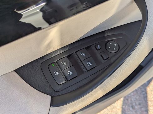 Used 2022 BMW X1 xDrive28i w/ Premium Package image 30