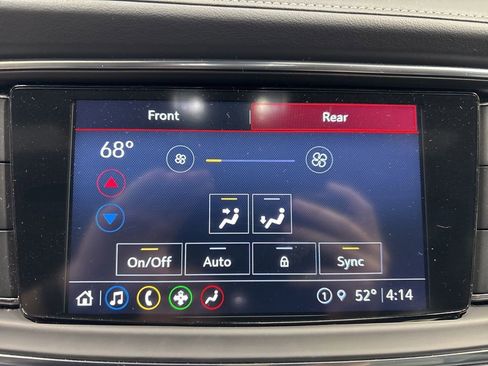 Used 2023 Buick Enclave Essence w/ LPO, Floor Liner Package FWD image 21