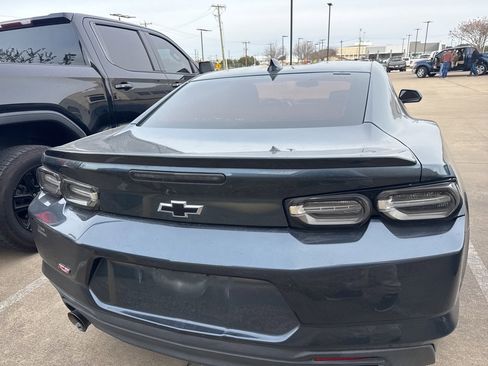 Used 2019 Chevrolet Camaro LT w/ RS Package image 7