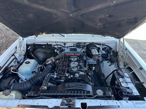 Used 1991 Dodge D/W Truck 250 image 48