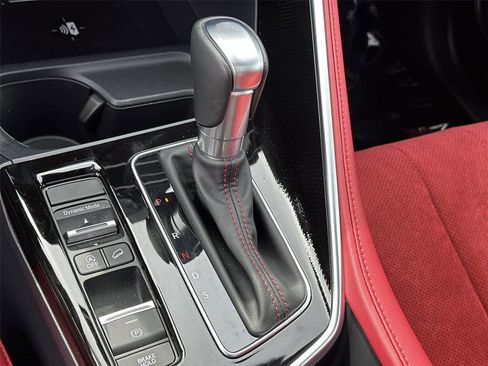 Used 2025 Acura ADX A-Spec image 17