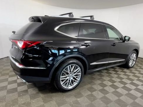 Used 2023 Acura MDX SH-AWD w/ Advance Package image 5