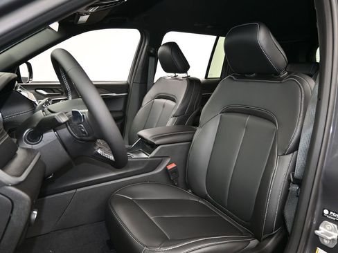 New 2026 Jeep Grand Cherokee Limited AWD/4WD image 10