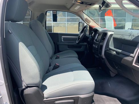 Used 2018 RAM 3500 Tradesman w/ Power & Remote Entry Group RWD image 21