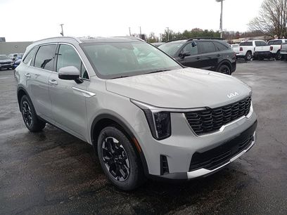 New 2026 Kia Sorento S w/ S Panoramic Sunroof Package