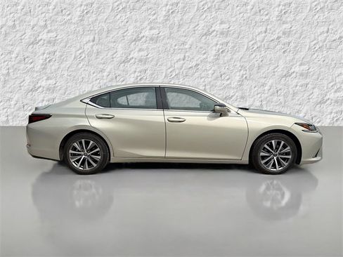 Used 2020 Lexus ES 350 w/ Premium Package image 2