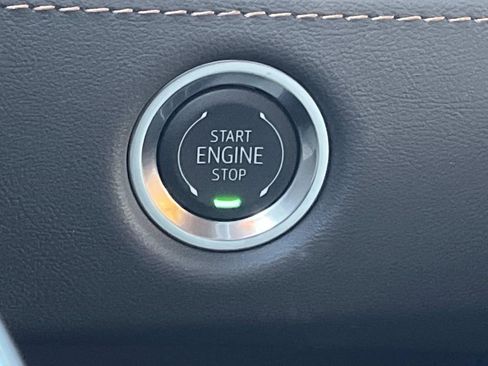 New 2026 Cadillac Escalade Luxury image 36