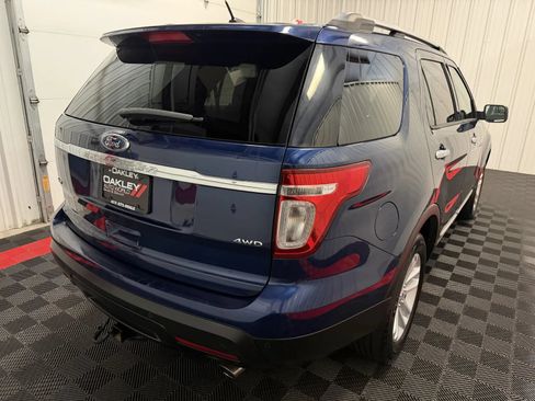 Used 2012 Ford Explorer XLT AWD/4WD image 17
