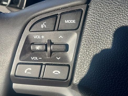 Certified 2021 Hyundai Tucson Sport image 13