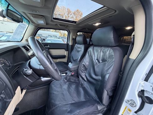 Used 2006 HUMMER H3 image 16