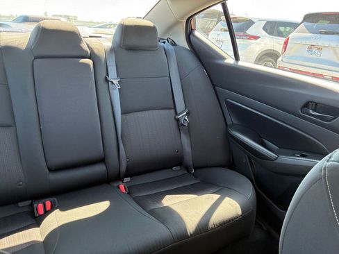 Used 2024 Nissan Altima 2.5 SV image 37