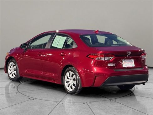 Used 2024 Toyota Corolla LE image 4