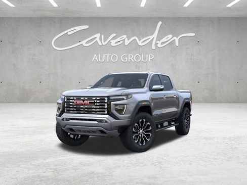 New 2026 GMC Canyon Denali image 8