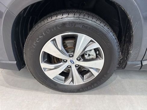 Used 2023 Subaru Ascent Premium image 13