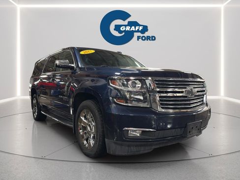 Used 2017 Chevrolet Suburban Premier image 11
