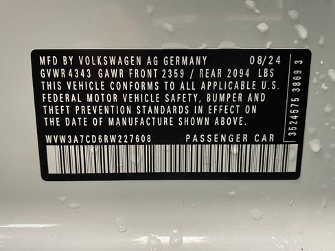 Used 2024 Volkswagen GTI SE image 33