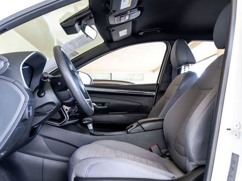 Used 2024 Hyundai Santa Cruz SEL image 16