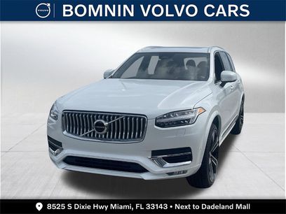 New 2025 Volvo XC90 B6 Ultra w/ Lounge Package