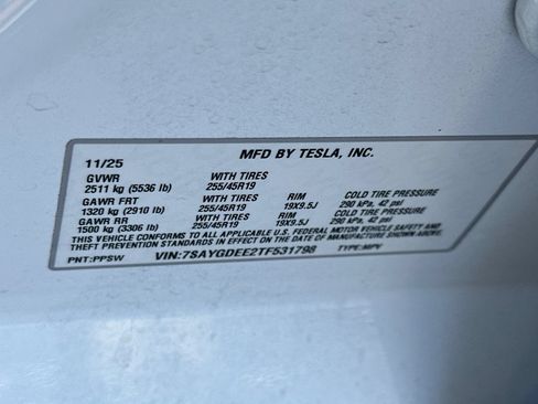Used 2026 Tesla Model Y Long Range AWD/4WD image 53