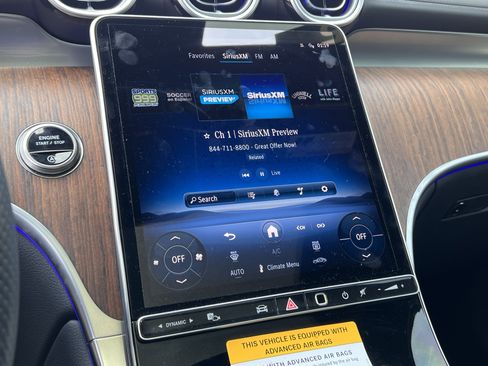 Certified 2025 Mercedes-Benz GLC 300 4MATIC image 23