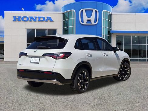 New 2027 Honda HR-V EX-L image 3