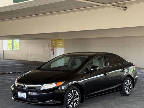 Used 2012 Honda Civic LX image 1