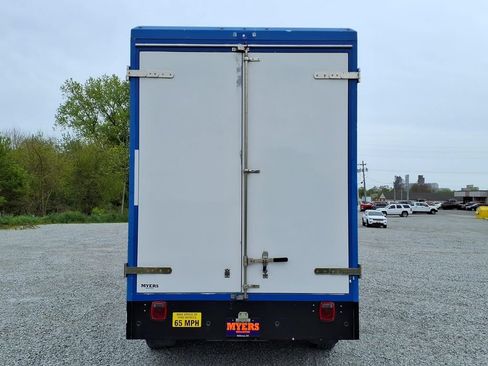 Used 2023 Ford E-350 and Econoline 350 Super Duty w/ Power Windows & Locks Group RWD image 8