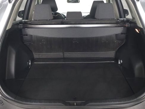 Used 2019 Toyota RAV4 LE w/ All Weather Liner Package AWD/4WD image 15