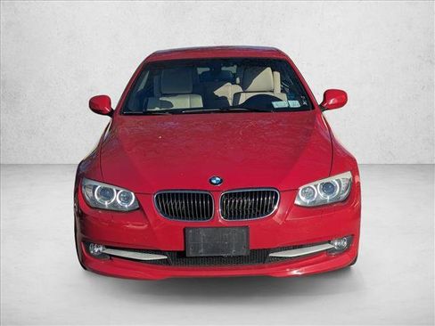 Used 2012 BMW 328i Convertible image 2