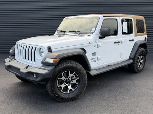 Used 2019 Jeep Wrangler Unlimited Sport S AWD/4WD image 1