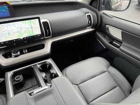 New 2026 Ford Expedition Max Active AWD/4WD image 35